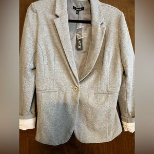 Spring cleaning! Apt. 9 single button blazer